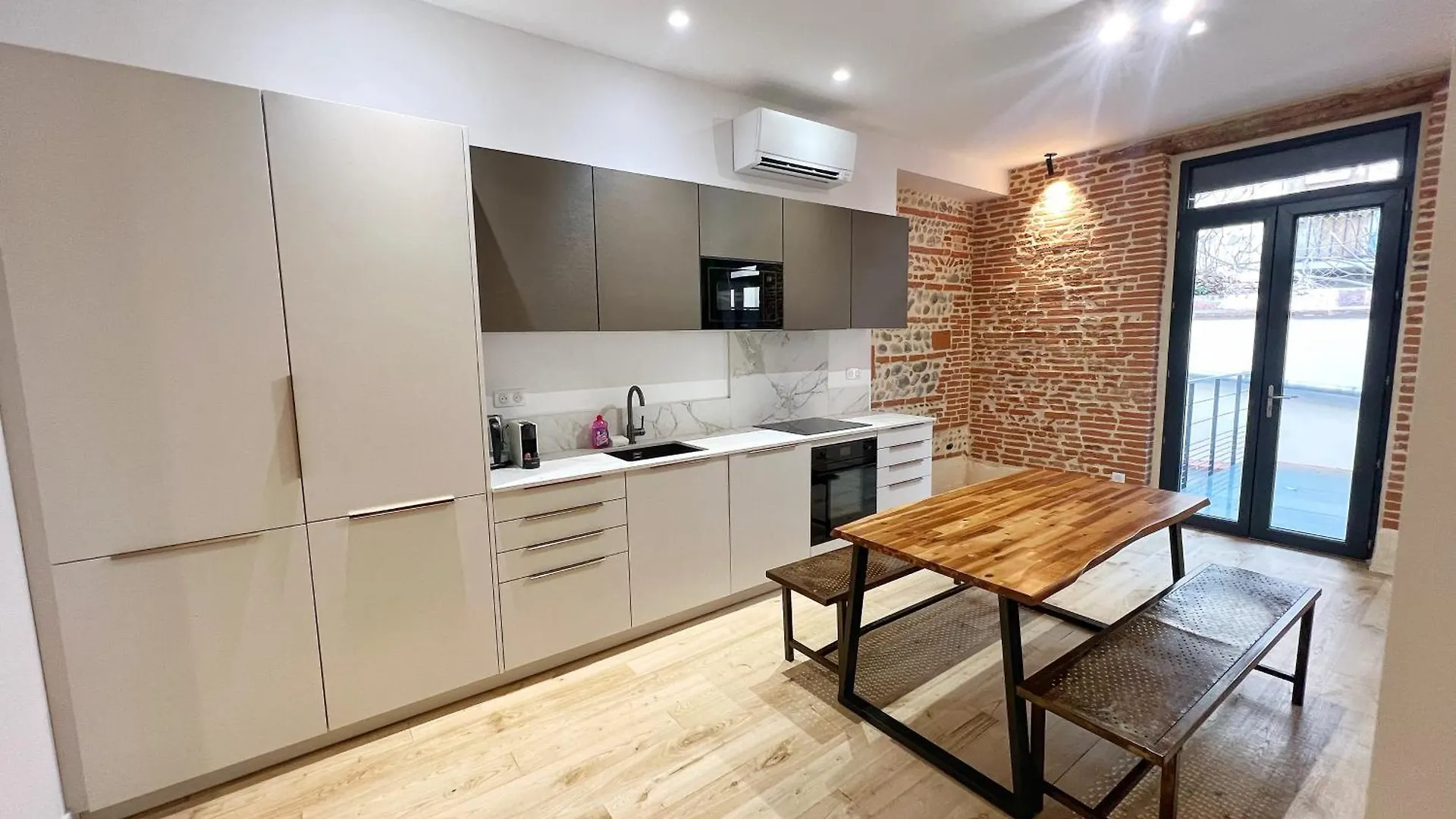 Апартаменты Le Boutonnier - Centre - Luxe - Terrasse - Clim Тулуза